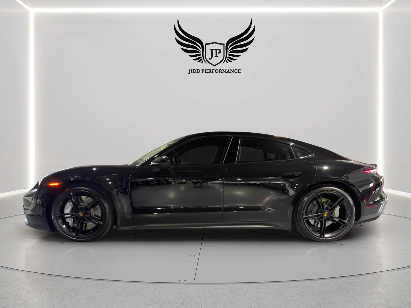 Used 2021 Porsche Taycan 4S w/ Premium Package AWD/4WD image 4