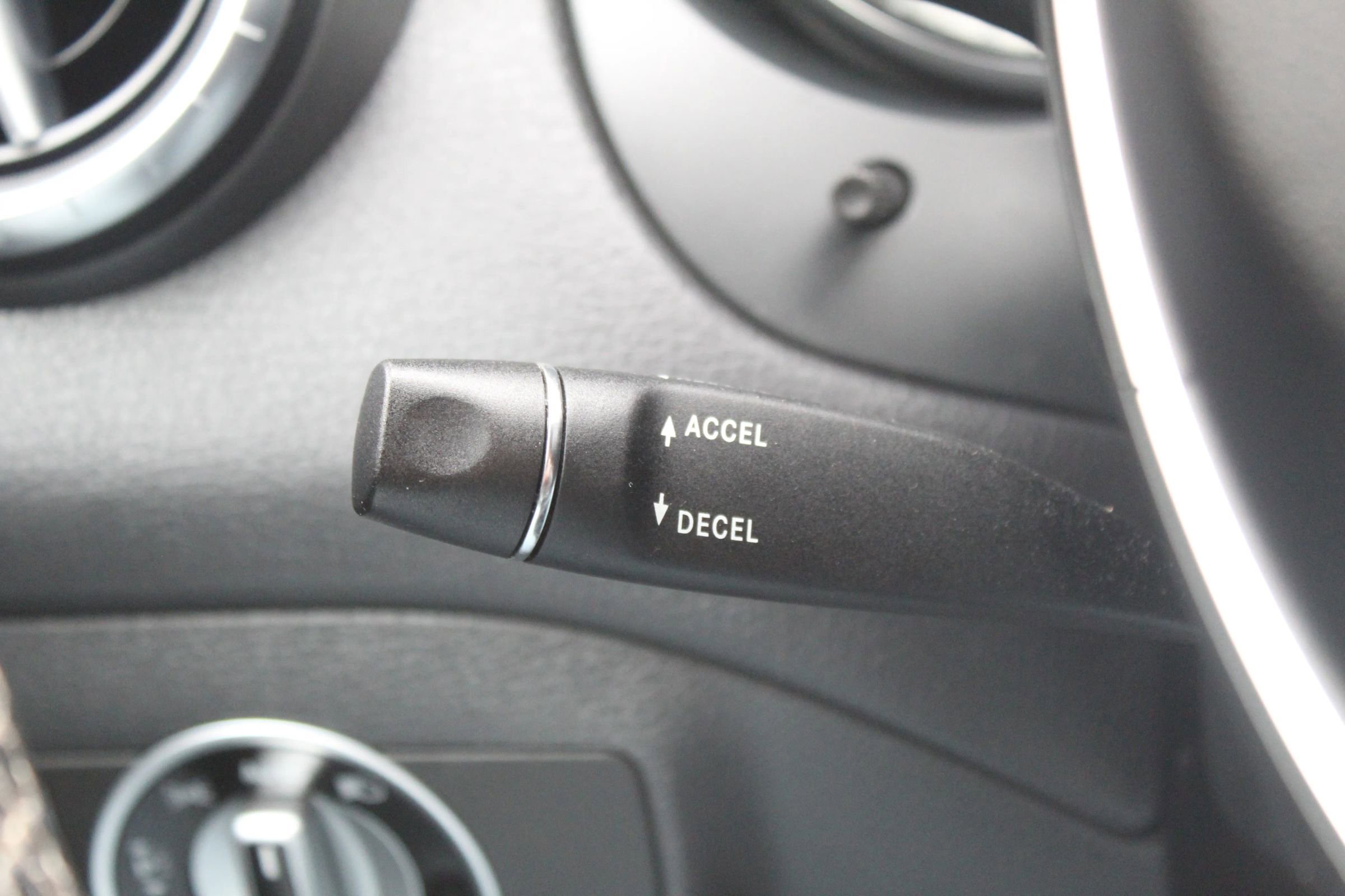 Used 2015 Mercedes-Benz CLA 250 4MATIC image 26