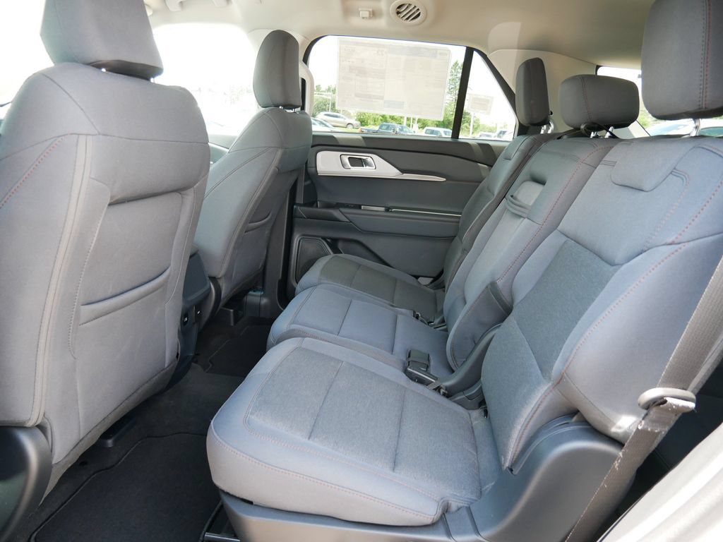 New 2026 Ford Explorer Active AWD/4WD image 10