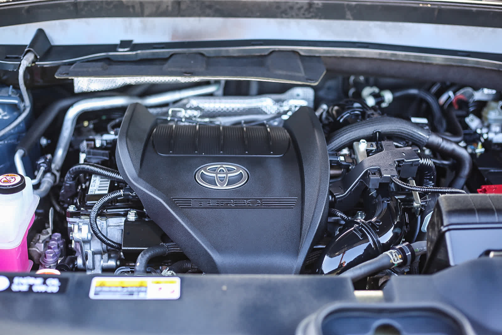 Used 2024 Toyota Grand Highlander AWD image 26