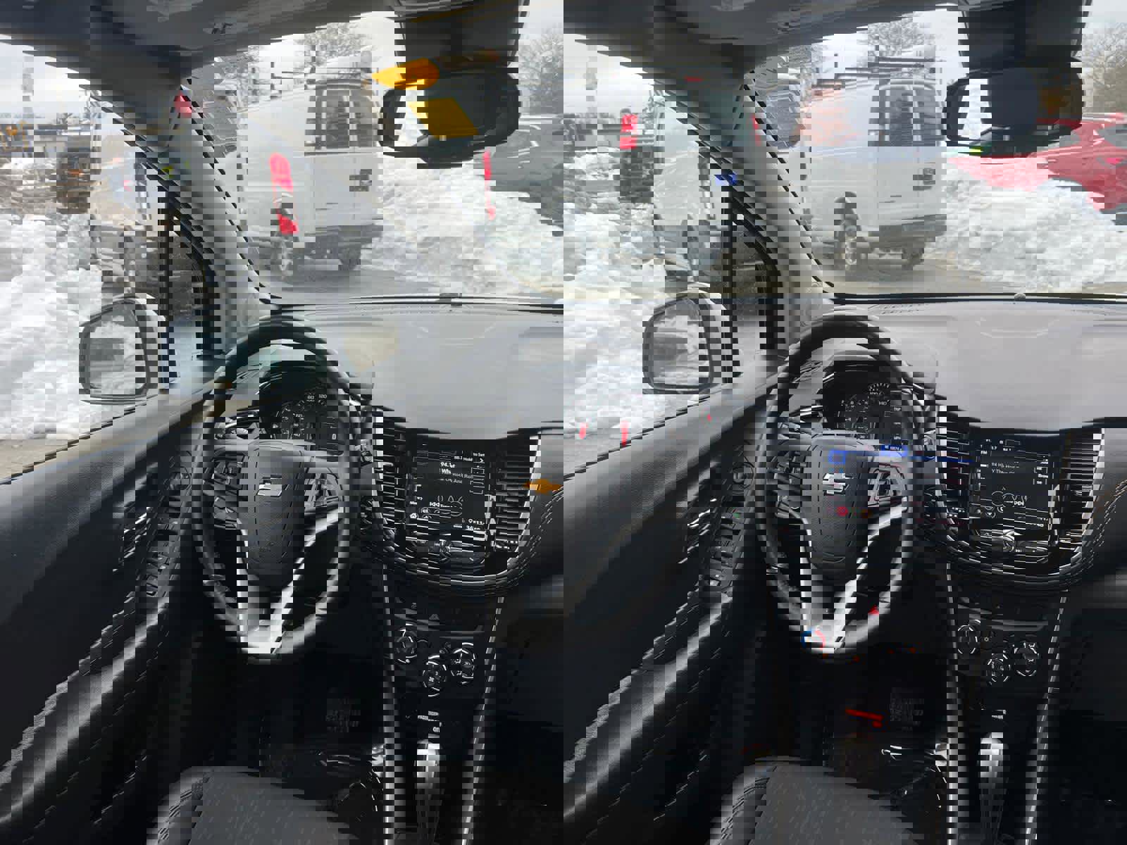 Certified 2022 Chevrolet Trax LT w/ LT Convenience Package image 35