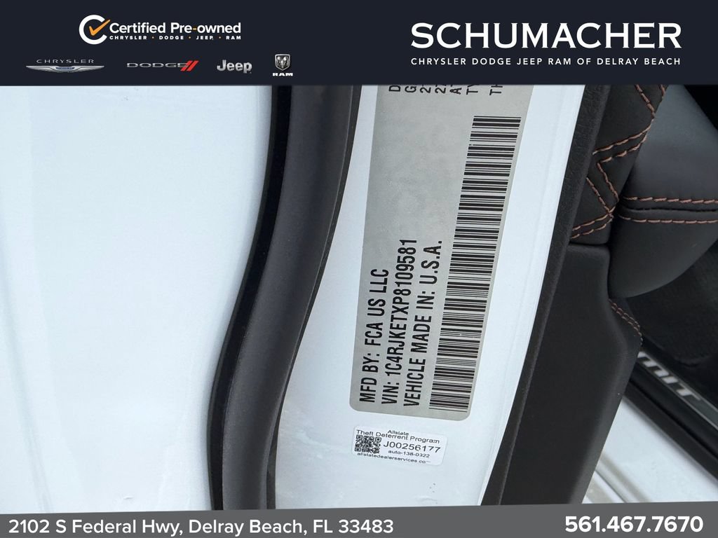 Used 2023 Jeep Grand Cherokee L Summit AWD/4WD image 24