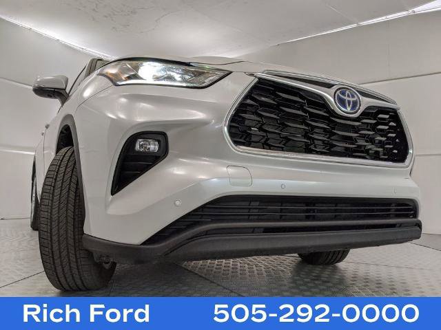 Used 2023 Toyota Highlander Limited image 30