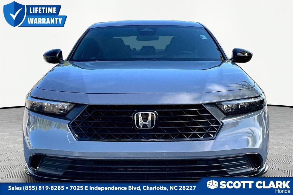 Used 2025 Honda Accord Sport-L image 2