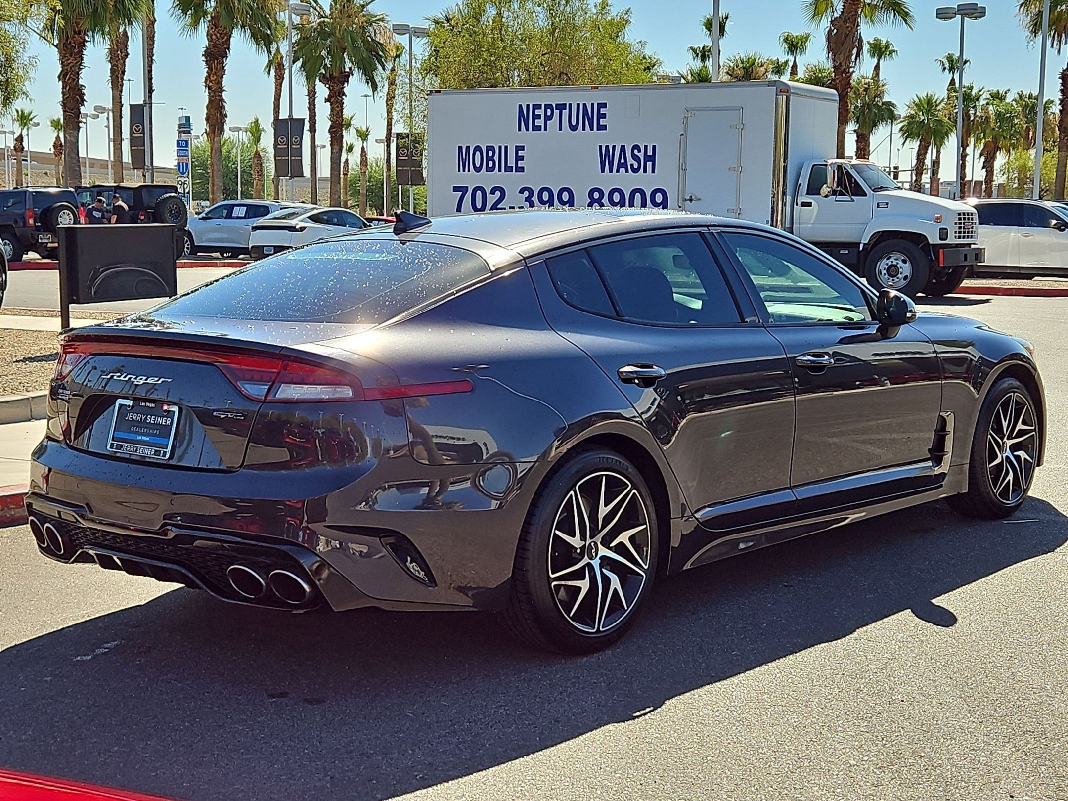 Used 2022 Kia Stinger GT-Line w/ Sun & Sound Package RWD image 5