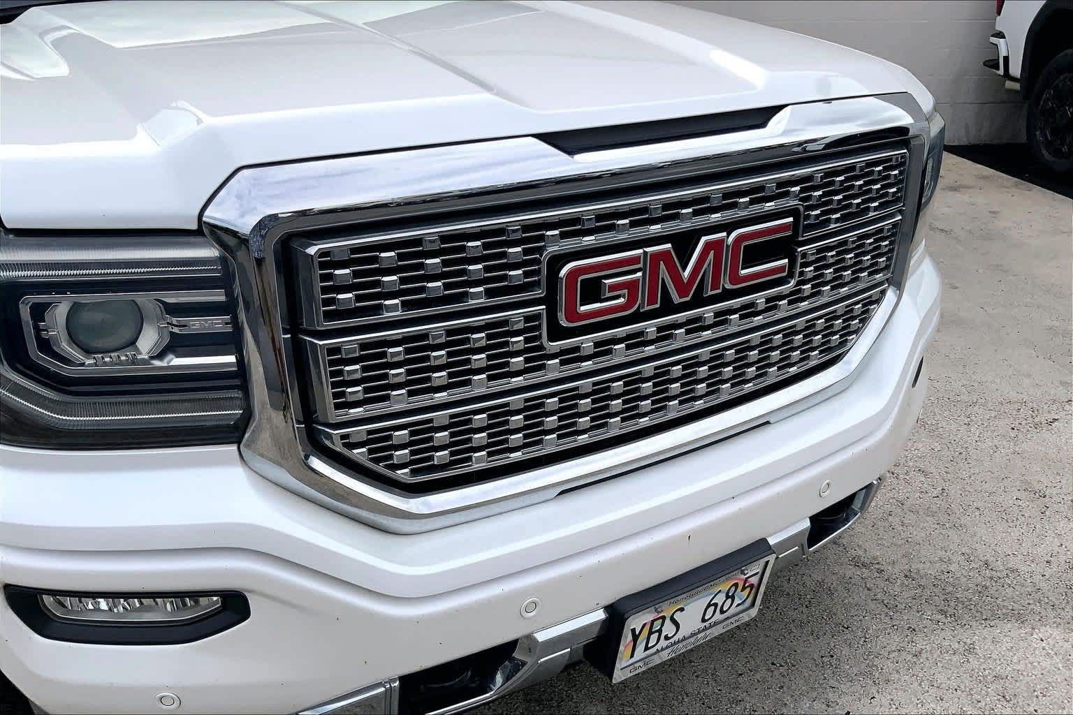 Used 2018 GMC Sierra 1500 Denali AWD/4WD image 33