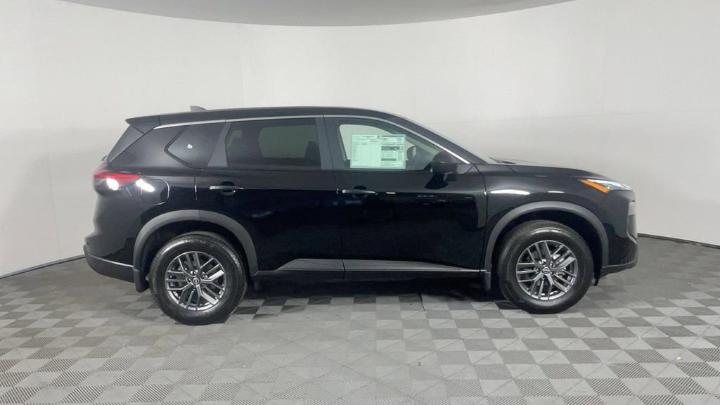 New 2025 Nissan Rogue S image 33