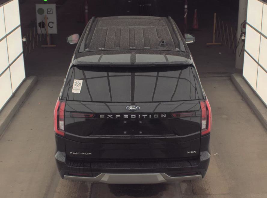 Used 2025 Ford Expedition Max Platinum image 15