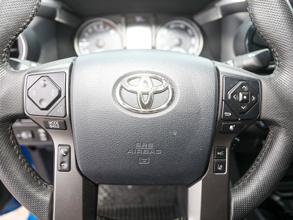 Used 2018 Toyota Tacoma TRD Off-Road image 15