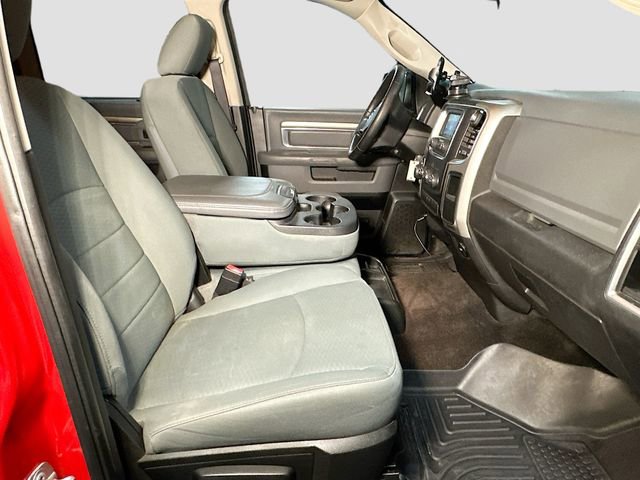 Used 2017 RAM 1500 Classic SLT AWD/4WD image 25
