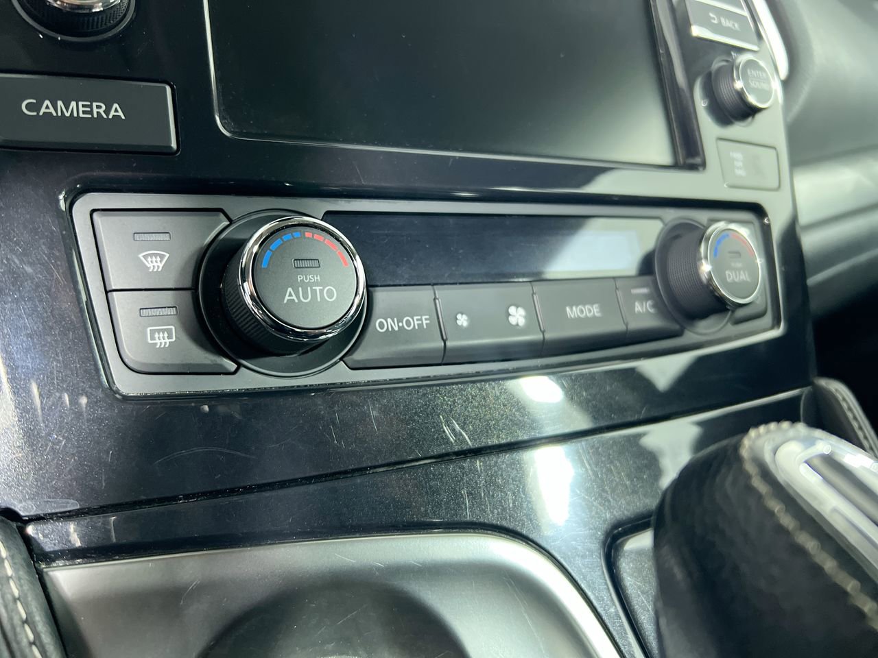 Used 2023 Nissan Maxima SV w/ Floor Mat Group FWD image 24