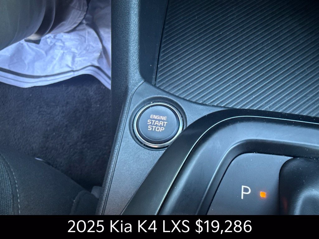 Certified 2025 Kia K4 FWD image 30