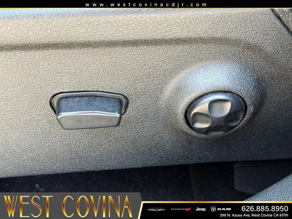 Used 2019 Dodge Journey Crossroad FWD image 23