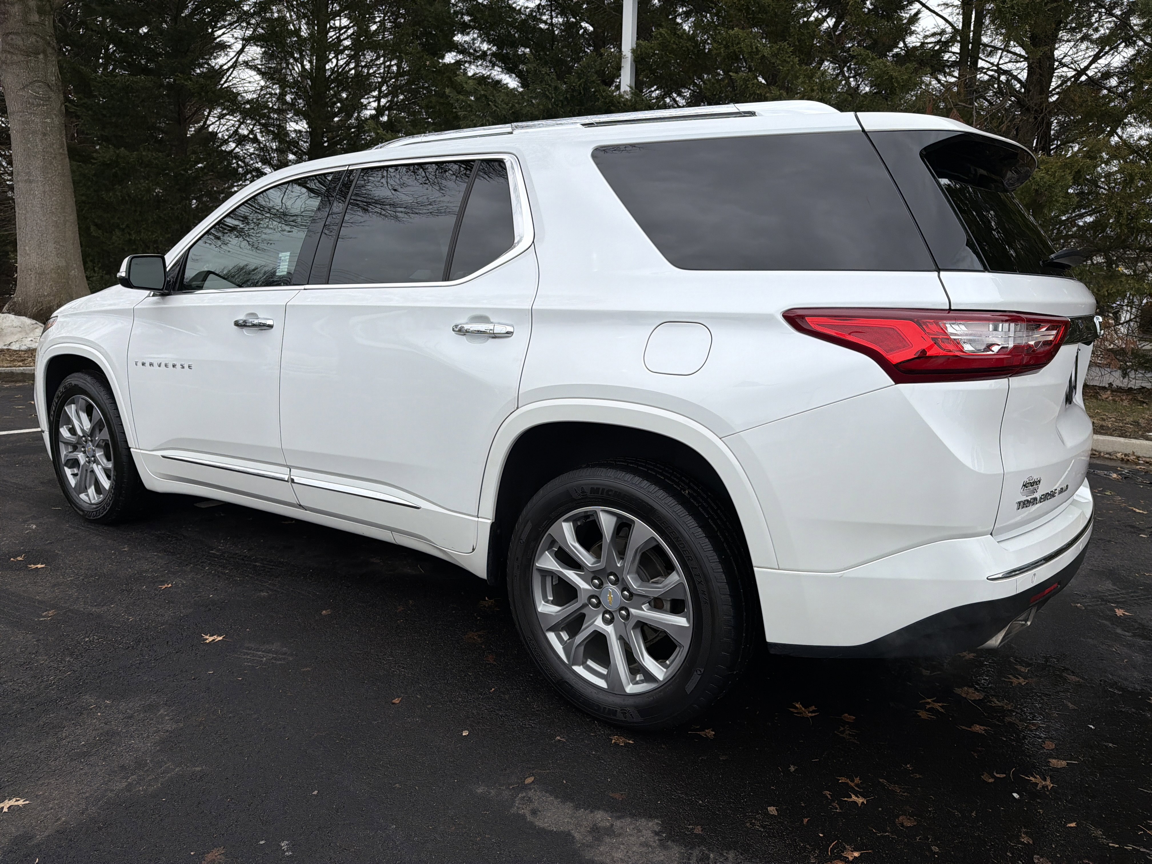 Used 2019 Chevrolet Traverse Premier image 8