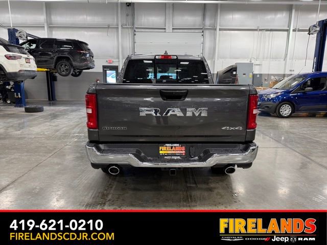 New 2026 RAM 1500 4x4 Crew Cab image 4
