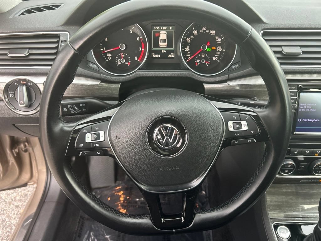 Used 2016 Volkswagen Passat 1.8T SEL Premium FWD image 36