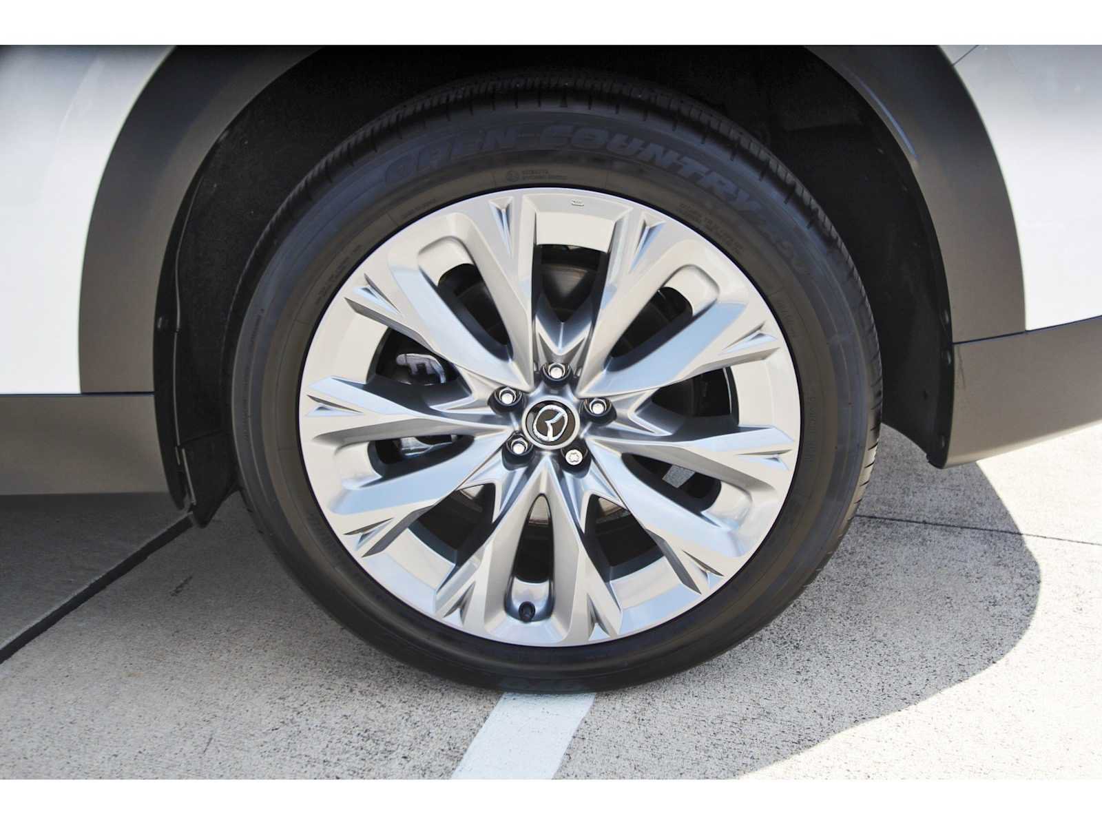Certified 2026 MAZDA CX-90 3.3 Turbo w/ Preferred Package AWD/4WD image 32