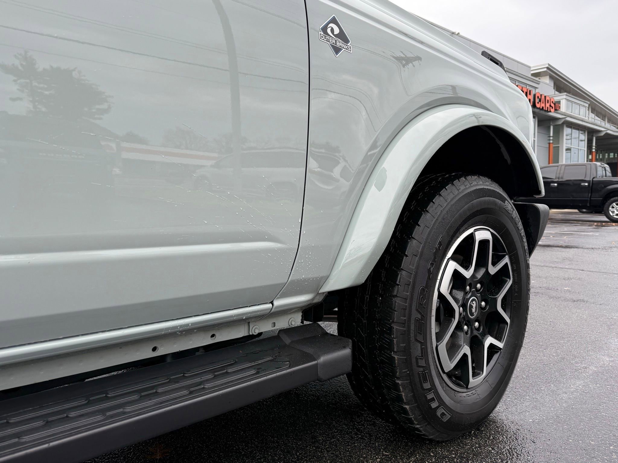 Used 2024 Ford Bronco Outer Banks image 20