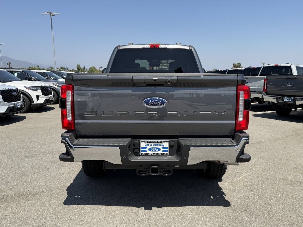 New 2026 Ford F250 Lariat w/ FX4 Off-Road Package AWD/4WD image 6