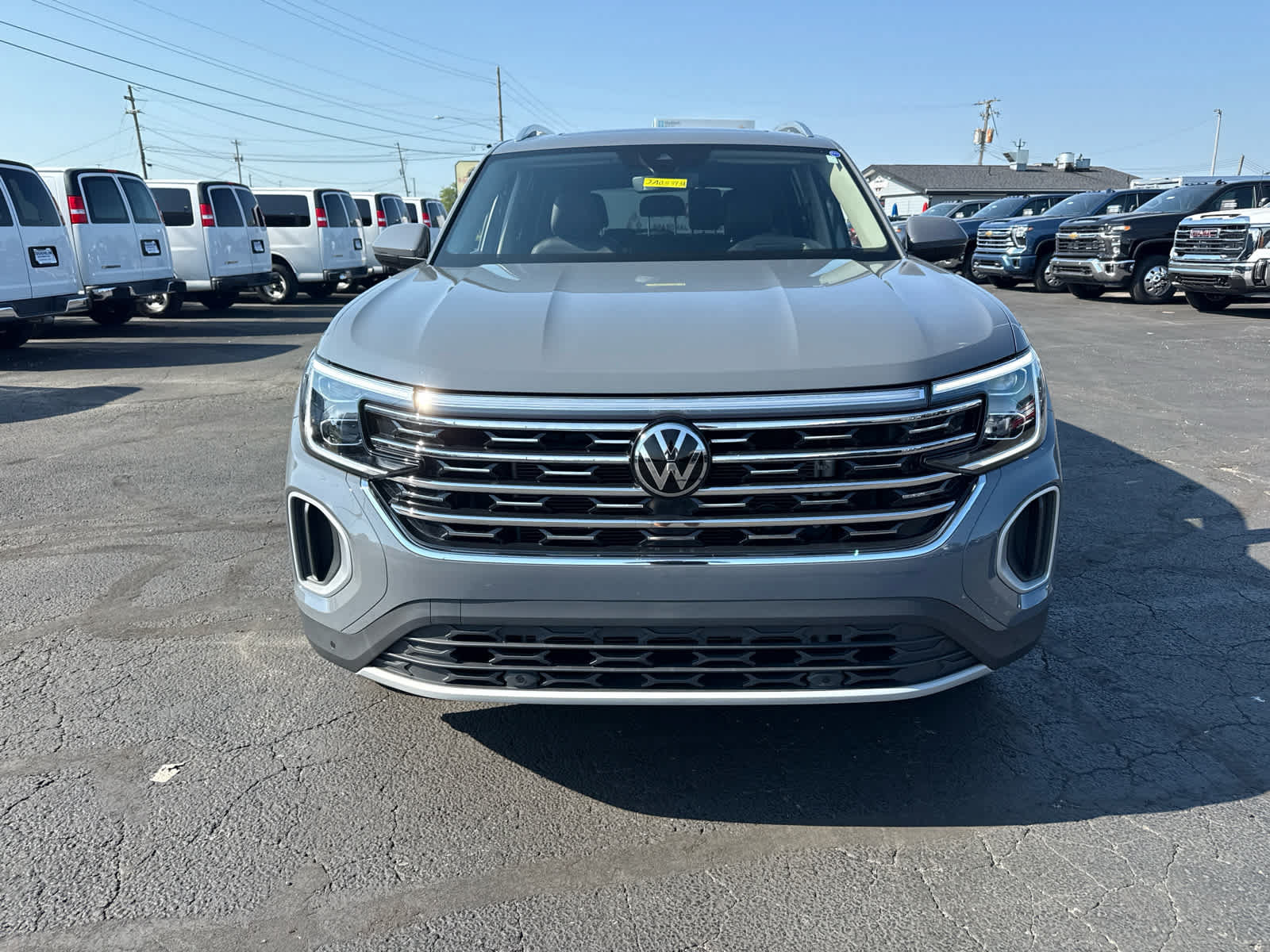 Used 2026 Volkswagen Atlas SEL AWD/4WD image 8