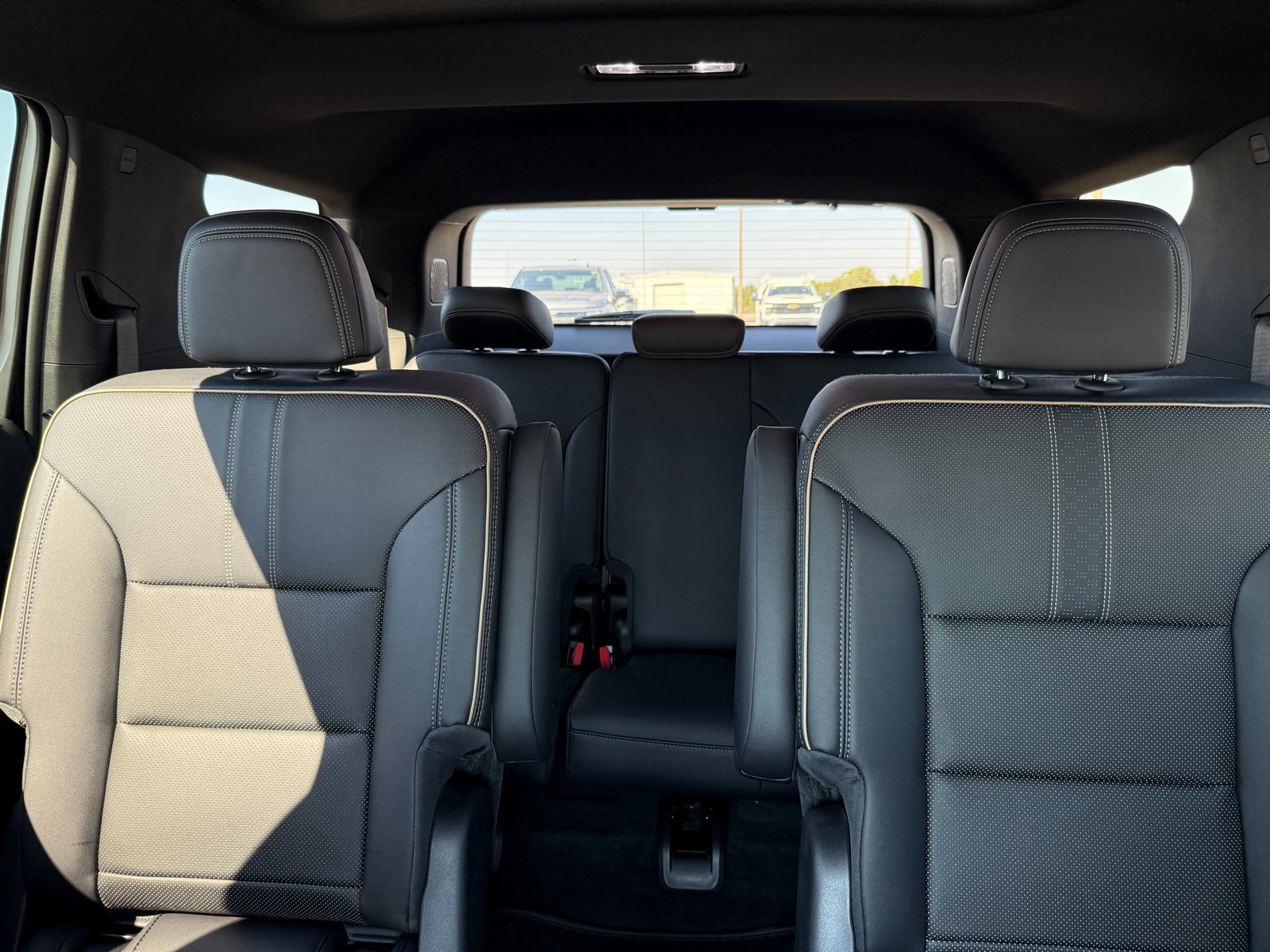 New 2026 Chevrolet Traverse High Country w/ LPO, Floor Liner Package image 18