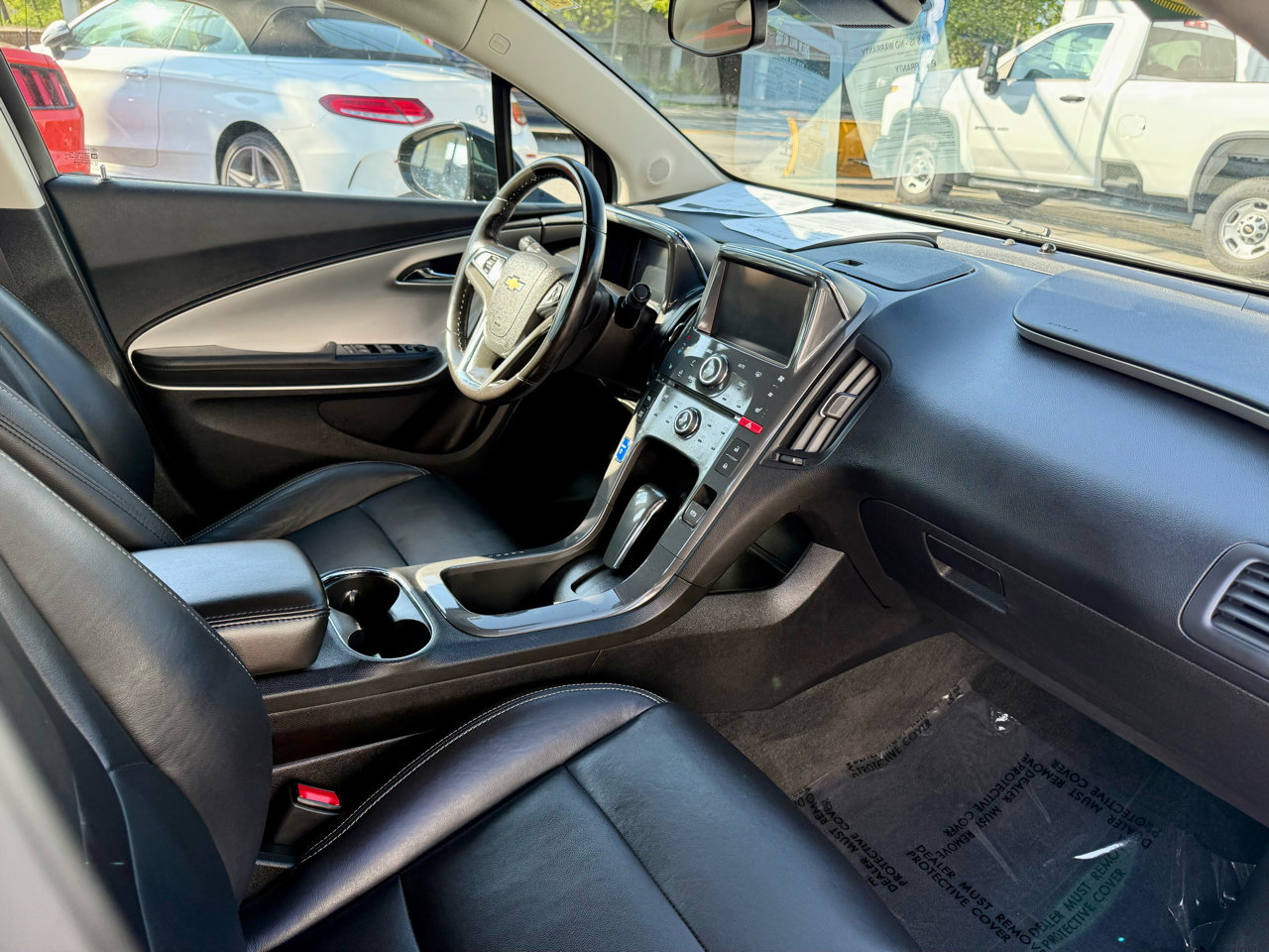 Used 2015 Chevrolet Volt Premium w/ Premium Trim Package image 25