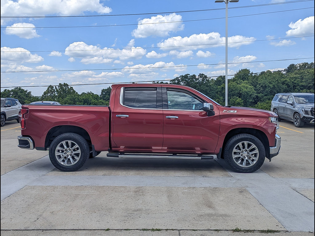 Used 2021 Chevrolet Silverado 1500 LTZ w/ LTZ Premium Package AWD/4WD image 6