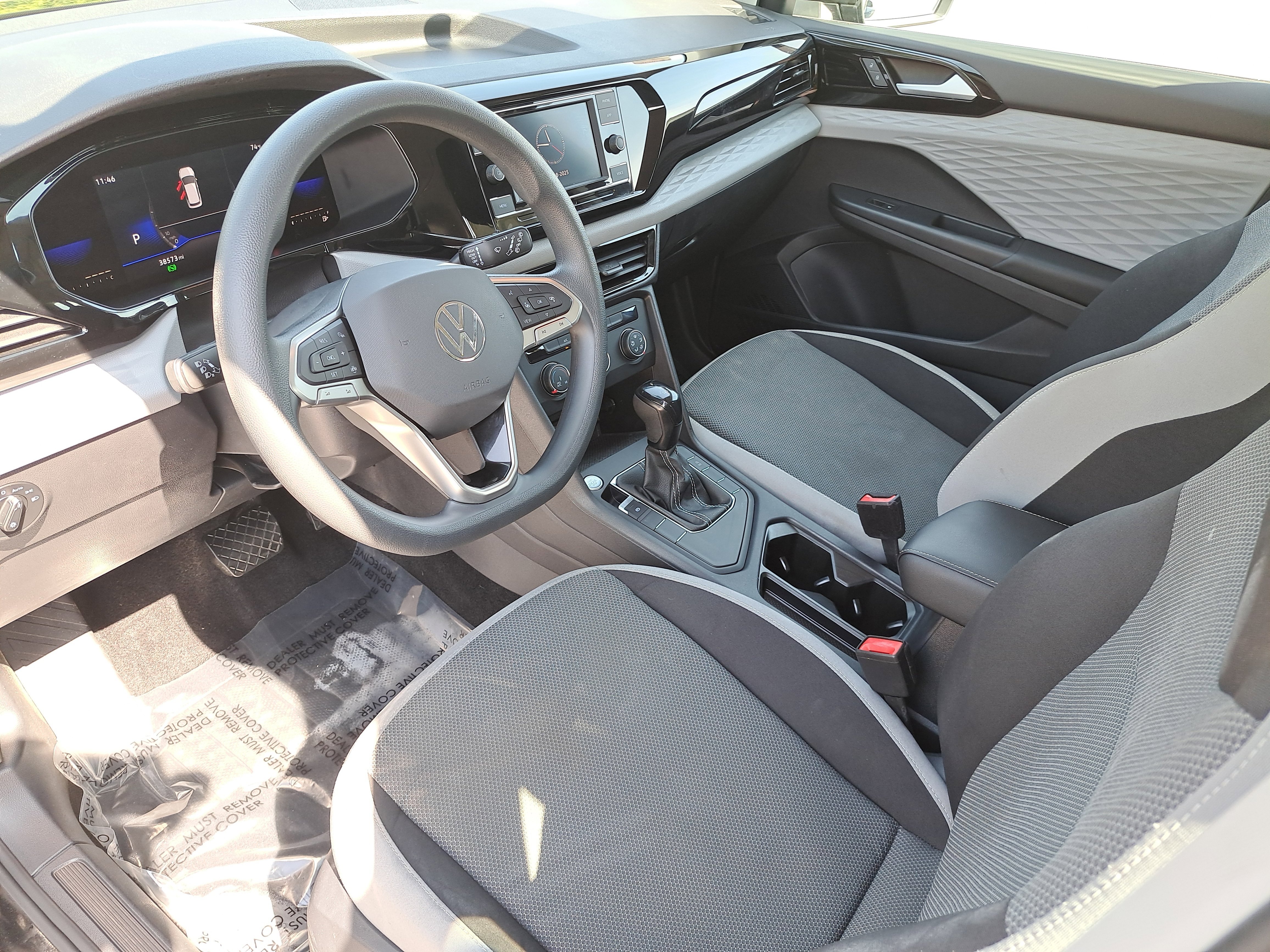 Certified 2022 Volkswagen Taos S image 15