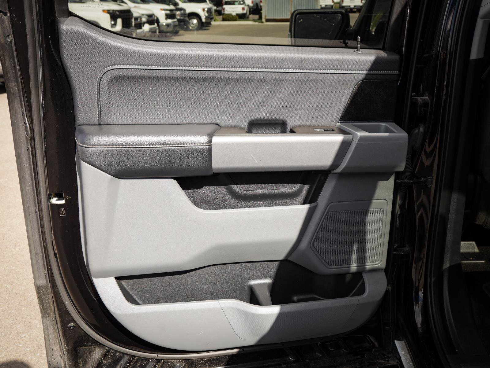 Used 2022 Ford F150 XLT w/ Equipment Group 301A Mid image 33