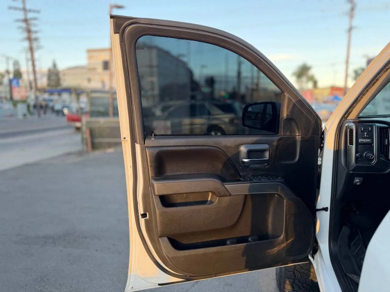 Used 2017 Chevrolet Silverado 1500 LT w/ All Star Edition image 21