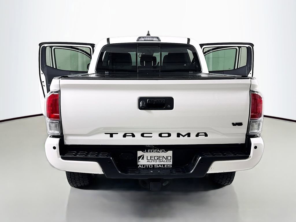 Used 2020 Toyota Tacoma TRD Off-Road w/ Advanced Technology Package image 24