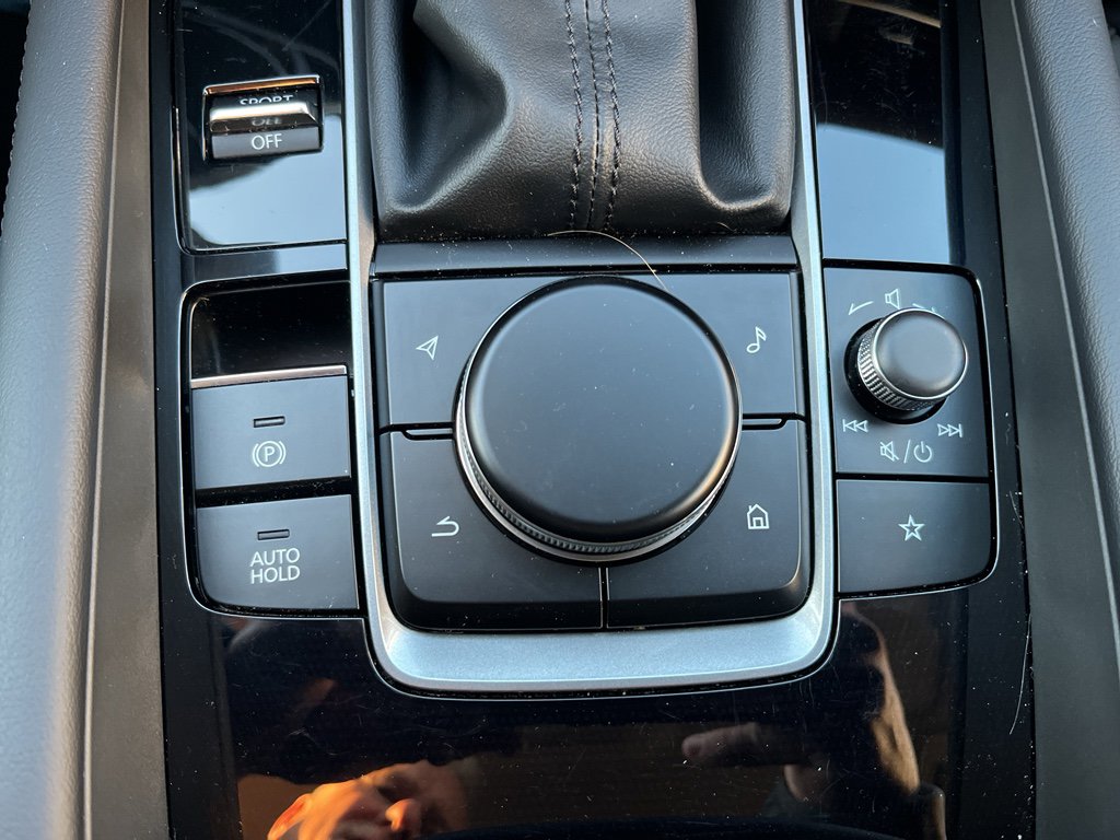 Certified 2025 MAZDA MAZDA3 s image 17