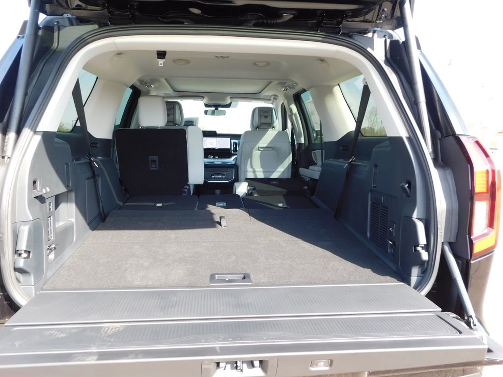 New 2026 Ford Expedition Max Platinum image 31