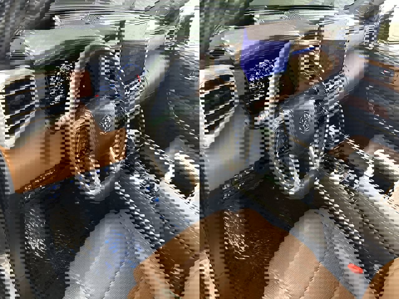 Used 2024 Toyota Tundra 1794 Edition image 12