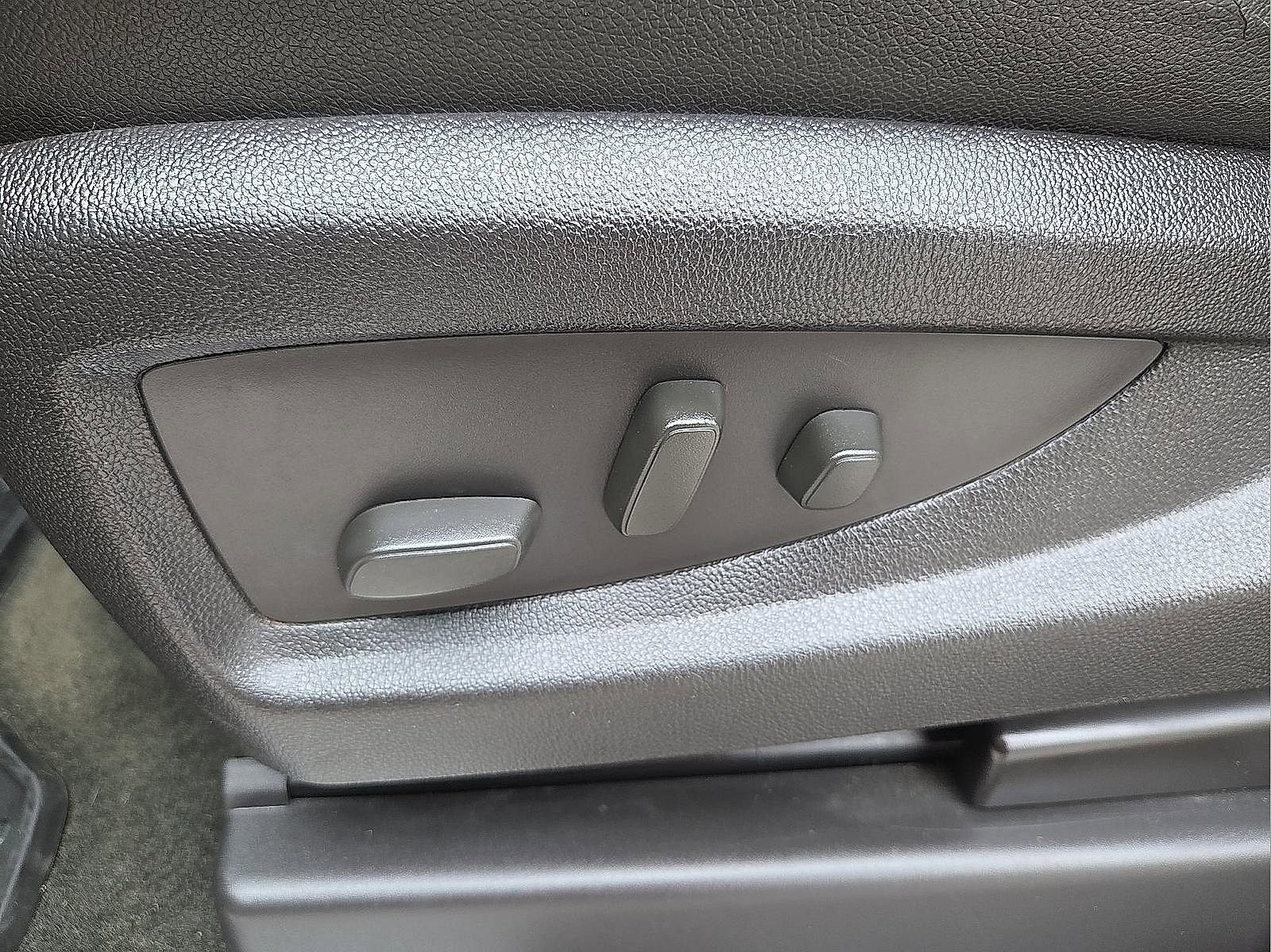 Used 2015 Chevrolet Silverado 1500 LT w/ All Star Edition image 14