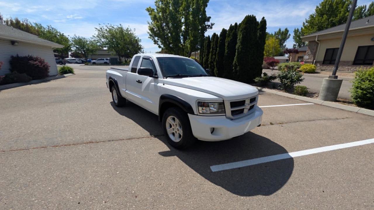 Used 2011 Dodge Dakota Big Horn w/ Trailer Tow Group AWD/4WD image 7