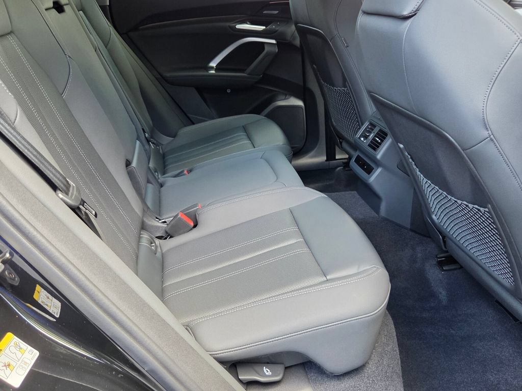 Certified 2025 Audi Q5 Premium Plus AWD/4WD image 18