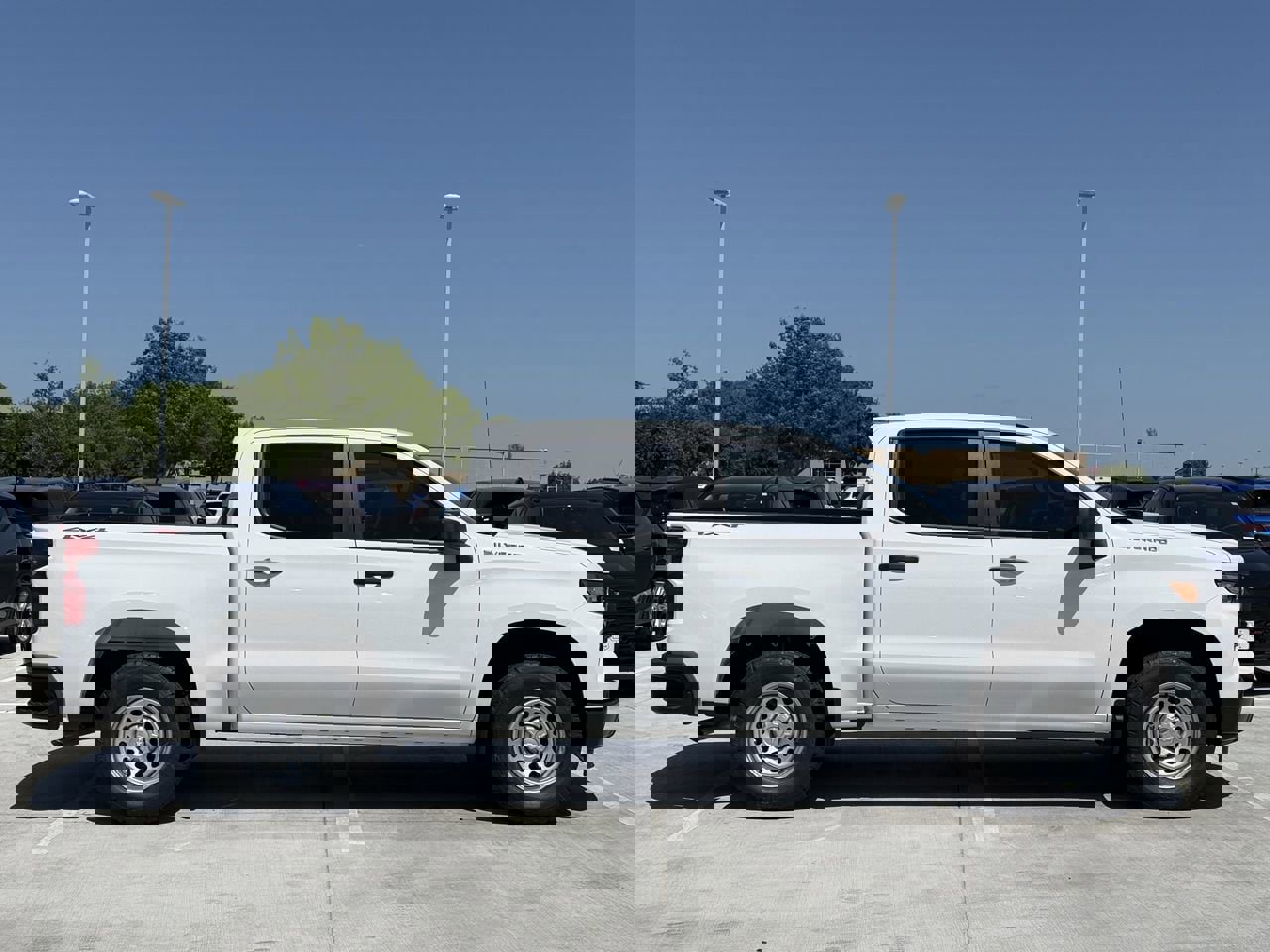 New 2026 Chevrolet Silverado 1500 W/T image 3