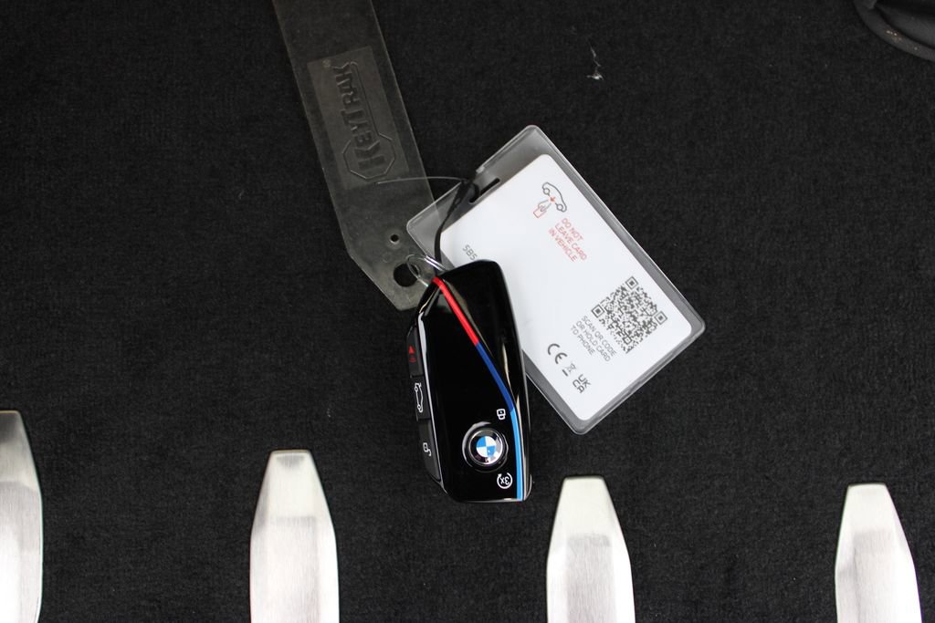 New 2026 BMW XM Label Red image 33