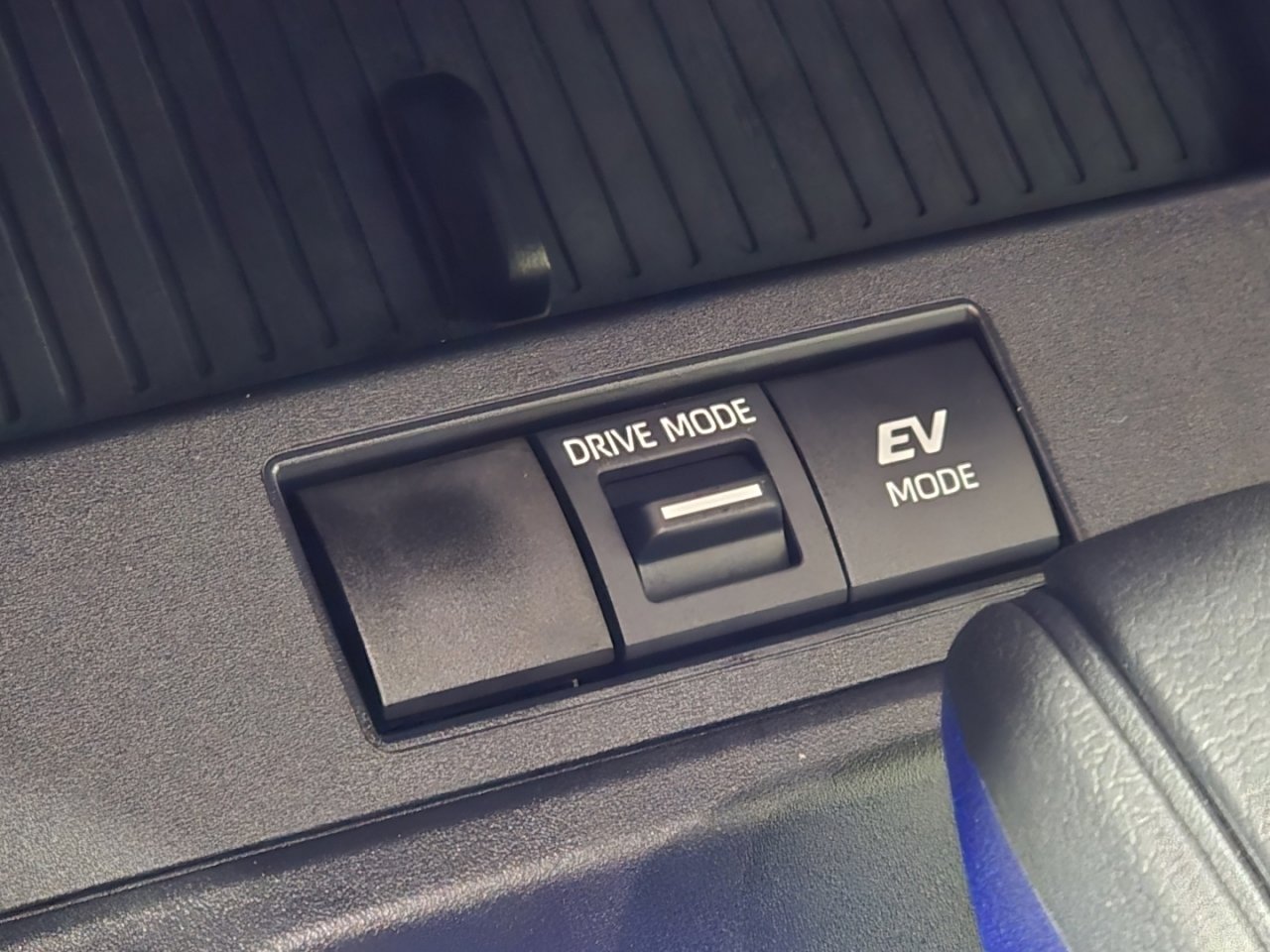 Certified 2026 Toyota Corolla Cross S image 8