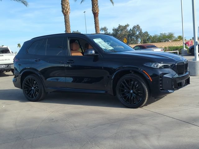 Used 2026 BMW X5 sDrive40i w/ M Sport Package RWD image 4