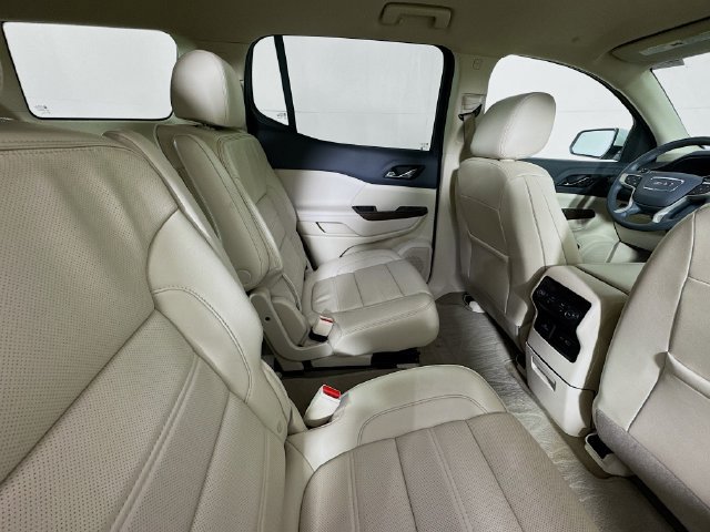 Used 2023 GMC Acadia Denali AWD/4WD image 24