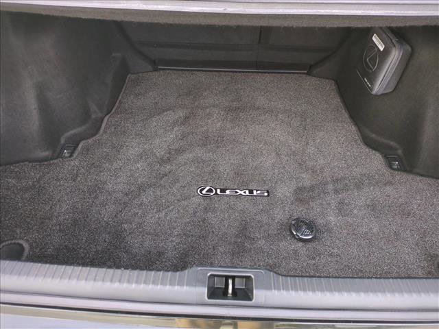 Used 2022 Lexus IS 350 F Sport w/ Accessory Package image 6