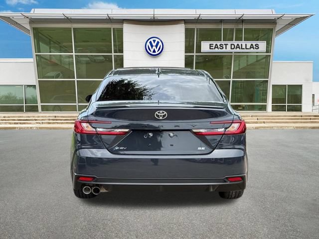 Used 2025 Toyota Camry LE FWD image 5
