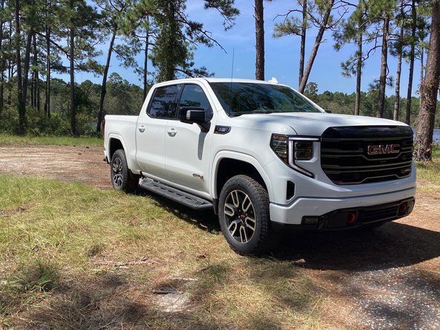 New 2026 GMC Sierra 1500 AT4 w/ Technology Package image 3