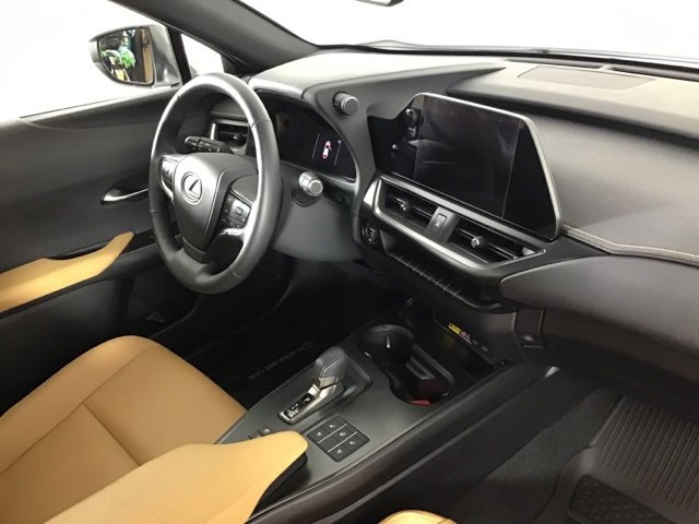 Used 2025 Lexus UX 300h 300h Premium image 22