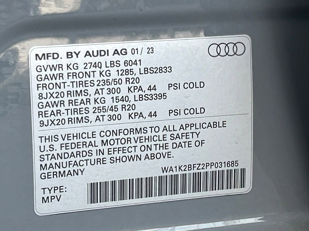 Used 2023 Audi Q4 e-tron Premium w/ Convenience Package image 65