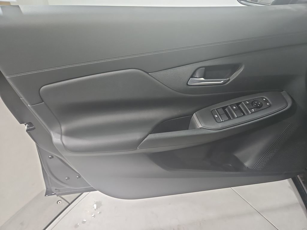 New 2026 Nissan Sentra SV image 10