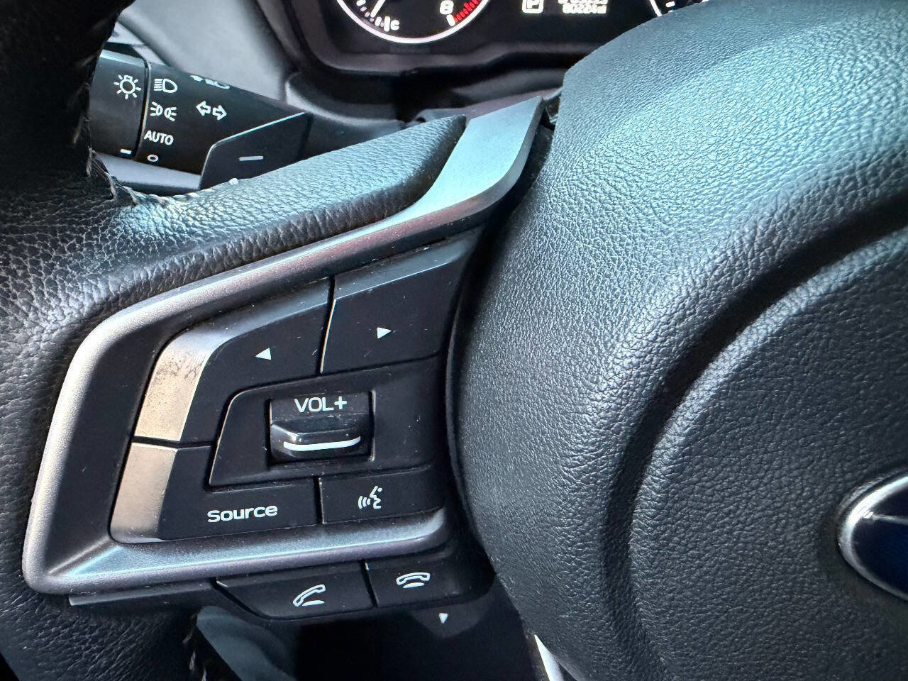 Used 2022 Subaru Legacy Premium image 29