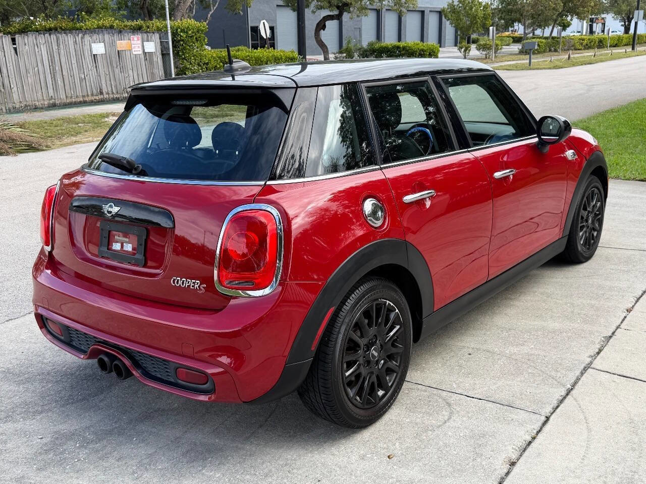 Used 2016 MINI Cooper S image 6